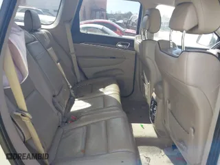 2014 Jeep Grand Cherokee Overland with VIN 1C4RJFCT6EC126897, listed as a IAAI auction lot 41826773 with 115,251 mi miles. Bid and sale history available at carsss.com. Image 8.