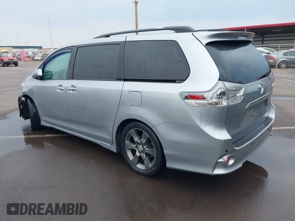 2013 Toyota Sienna SE с VIN 5TDXK3DC4DS366898, выставлен на аукционе IAAI как лот 41939257 с пробегом 157 292 миль миль и . История ставок и продаж доступна на DreamBid. Изображение 3.