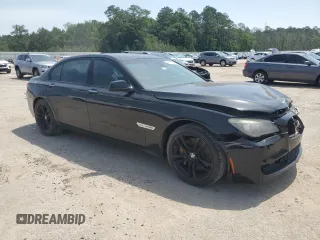 2012 BMW 7 Series 750Li xDrive z VIN WBAKC8C51CC437396, wystawiony jako Copart lot #57177205 z przebiegiem 105 602 mil mil oraz Czysty tytuł • Clean title. Historia ofert i sprzedaży dostępna na DreamBid. Obrazek 4.
