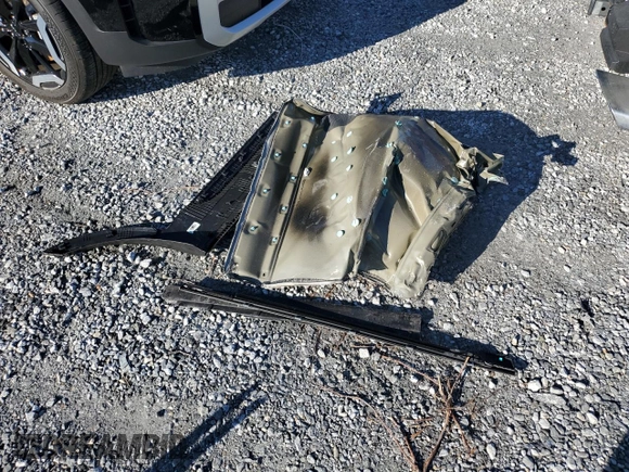 2025 Kia Telluride S with VIN 5XYP64GC4SG598370, listed as a Copart auction lot 46740015 with 513 mi miles and Salvage Title. Bid and sale history available at DreamBid. Image 15.