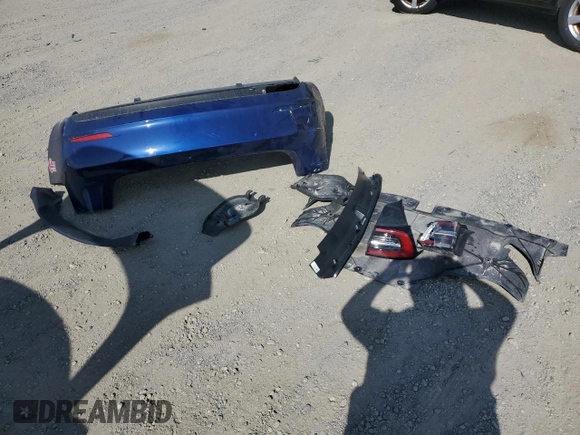 2023 Tesla Model 3 z VIN 5YJ3E1EA3PF685323, wystawiony jako Copart lot #53153905 z przebiegiem 23 242 mil mil oraz Szkoda całkowita • Salvage title. Historia ofert i sprzedaży dostępna na DreamBid. Obrazek 14.