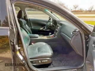 2011 Lexus IS 250 z VIN JTHBF5C22B2100995, wystawiony jako Copart lot #57727715 z przebiegiem 185 877 mil mil oraz Czysty tytuł • Clean title. Historia ofert i sprzedaży dostępna na DreamBid. Obrazek 5.