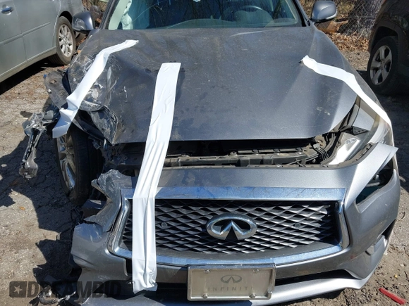 2018 Infiniti Q50 3.0t Luxe with VIN JN1EV7AR7JM434233, listed as a IAAI auction lot 41850208 with 75,610 mi miles. Bid and sale history available at carsss.com. Image 6.