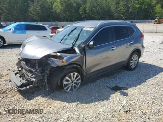 2017 Nissan Rogue S z VIN KNMAT2MT2HP560262, wystawiony jako Copart lot #54861885 z przebiegiem 109 604 mil mil oraz Szkoda całkowita • Salvage title. Historia ofert i sprzedaży dostępna na DreamBid. Obrazek 1.