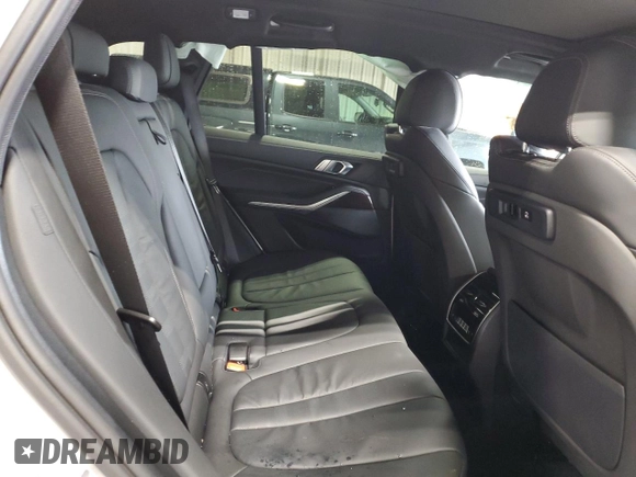 2020 BMW X5 xDrive40i with VIN 5UXCR6C09L9B69226, listed as a Copart auction lot 61435965 with Not provided miles and Salvage title. Bid and sale history available at DreamBid. Image 11.