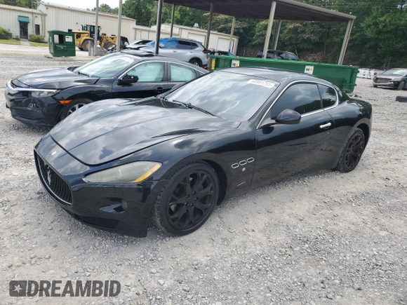 2009 Maserati GranTurismo с VIN ZAMGJ45A990047377, выставлен на аукционе Copart как лот 60991755 с пробегом 95 562 миль миль и Чистый • Clean title. История ставок и продаж доступна на DreamBid. Изображение 1.