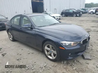 2015 BMW 3 Series 328i xDrive с VIN WBA3B5G52FNS13532, выставлен на аукционе Copart как лот 58327295 с пробегом 118 337 миль миль и Чистый • Clean title. История ставок и продаж доступна на DreamBid. Изображение 4.
