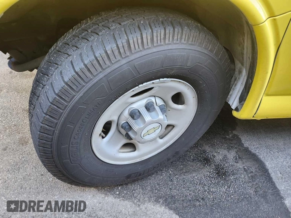 2013 Chevrolet Express Cargo с VIN 1GCWGFBA8D1140117, выставлен на аукционе IAAI как лот 42792032 с пробегом 185 814 миль миль и . История ставок и продаж доступна на DreamBid. Изображение 31.