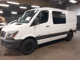 2014 Mercedes-Benz Sprinter Crew with VIN WD4PE7DC4E5865728, listed as a IAAI auction lot 41782214 with 125,193 mi miles. Bid and sale history available at carsss.com. Image 14.