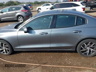 2019 Volvo S60 Momentum with VIN 7JR102FKXKG015965, listed as a IAAI auction lot 41156948 with 48,500 mi miles. Bid and sale history available at carsss.com. Image 15.