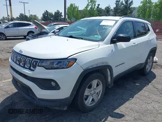 2022 Jeep Compass Latitude with VIN 3C4NJDBB6NT235666, listed as a IAAI auction lot 42161777 with 68,212 mi miles and . Bid and sale history available at DreamBid. Image 18.
