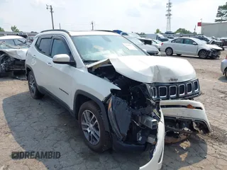 2020 Jeep Compass Altitude с VIN 3C4NJCBB2LT205958, выставлен на аукционе IAAI как лот 42389135 с пробегом 60 000 миль миль и . История ставок и продаж доступна на DreamBid. Изображение 1.
