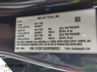 2024 Tesla Model 3 z VIN 5YJ3E1EAXRF860931, wystawiony jako IAAI lot #41760589 z przebiegiem 12 273 mil mil oraz . Historia ofert i sprzedaży dostępna na DreamBid. Obrazek 9.