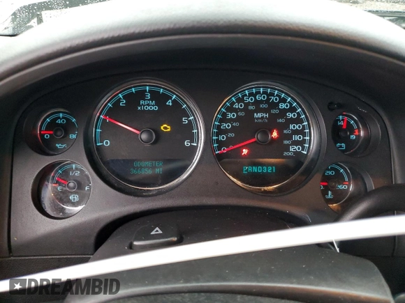 2007 Chevrolet Silverado 1500 LTZ with VIN 2GCEC19J371728652, listed as a Copart auction lot 86056624 with 366,856 mi miles and Clean Title. Bid and sale history available at carsss.com. Image 9.