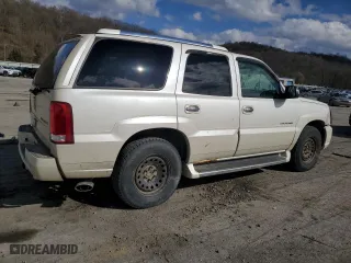 2004 Cadillac Escalade with VIN 1GYEK63N34R248216, listed as a Copart auction lot 50672135 with 0 mi miles and Salvage Title. Bid and sale history available at carsss.com. Image 3.