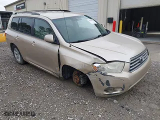 2008 Toyota Highlander with VIN JTEDS41A682019853, listed as a IAAI auction lot 41856615 with 157,215 mi miles. Bid and sale history available at carsss.com. Image 6.