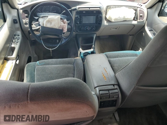 1997 Ford Explorer XLT с VIN 1FMDU32PXVUD09813, выставлен на аукционе Copart как лот 61066325 с пробегом 222 538 миль миль и Списание • Salvage title. История ставок и продаж доступна на DreamBid. Изображение 8.