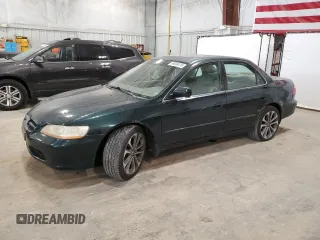 1998 Honda Accord EX z VIN 1HGCG1656WA048754, wystawiony jako Copart lot #59938415 z przebiegiem 132 810 mil mil oraz Czysty tytuł • Clean title. Historia ofert i sprzedaży dostępna na DreamBid. Obrazek 1.