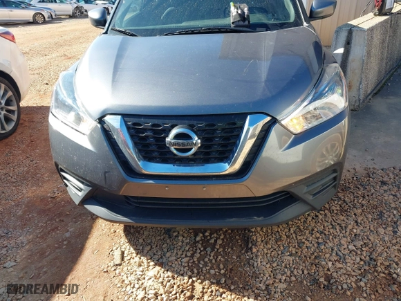 2018 Nissan Kicks SV with VIN 3N1CP5CU9JL545559, listed as a IAAI auction lot 41365421 with 110,357 mi miles. Bid and sale history available at carsss.com. Image 12.