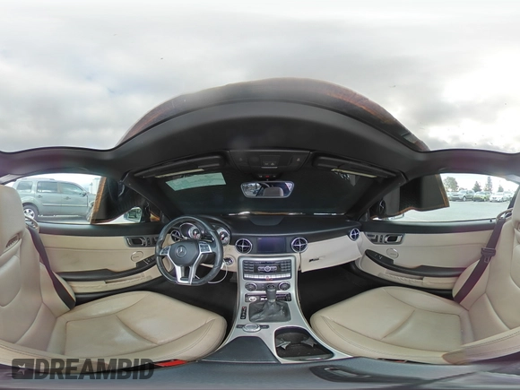 2012 Mercedes-Benz SLK 350 z VIN WDDPK5HA9CF024663, wystawiony jako Copart lot #44438745 z przebiegiem 118 331 mil mil oraz Szkoda całkowita • Salvage title. Historia ofert i sprzedaży dostępna na DreamBid. Obrazek 12.