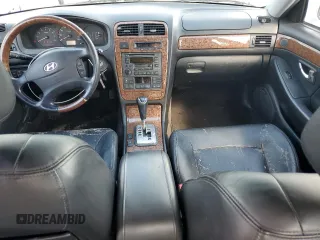 2004 Hyundai XG with VIN KMHFU45E44A335347, listed as a Copart auction lot 74031864 with 88,716 mi miles and Salvage Title. Bid and sale history available at carsss.com. Image 8.