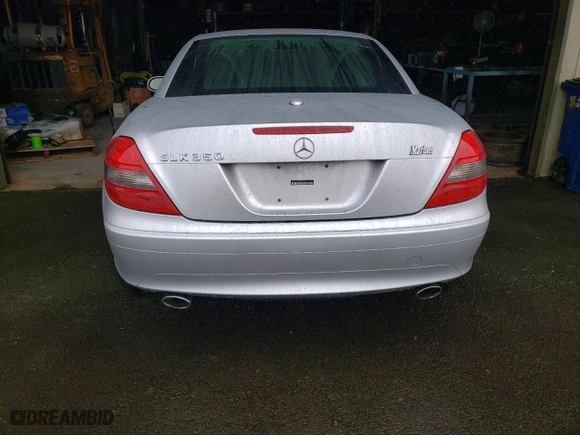 2008 Mercedes-Benz SLK-Class 3.5L with VIN WDBWK56F58F179253, listed as a Copart auction lot 48260615 with 82,394 mi miles and Clean Title. Bid and sale history available at carsss.com. Image 6.