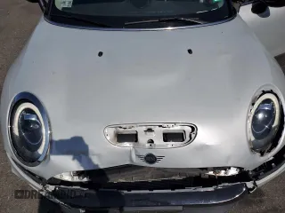 2019 MINI Clubman Cooper S z VIN WMWLU5C53K2G80151, wystawiony jako Copart lot #51054165 z przebiegiem 106 330 mil mil oraz Szkoda całkowita • Salvage title. Historia ofert i sprzedaży dostępna na DreamBid. Obrazek 11.