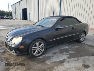 2004 Mercedes-Benz CLK 500 with VIN WDBTK75G74T015491, listed as a Copart auction lot 43180655 with 161,213 mi miles and Salvage Title. Bid and sale history available at carsss.com. Image 1.