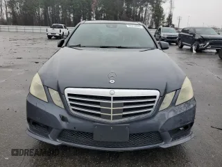 2010 Mercedes-Benz E 550 Luxury with VIN WDDHF7CB9AA030137, listed as a Copart auction lot 86839044 with 223,094 mi miles and Salvage Title. Bid and sale history available at DreamBid. Image 5.