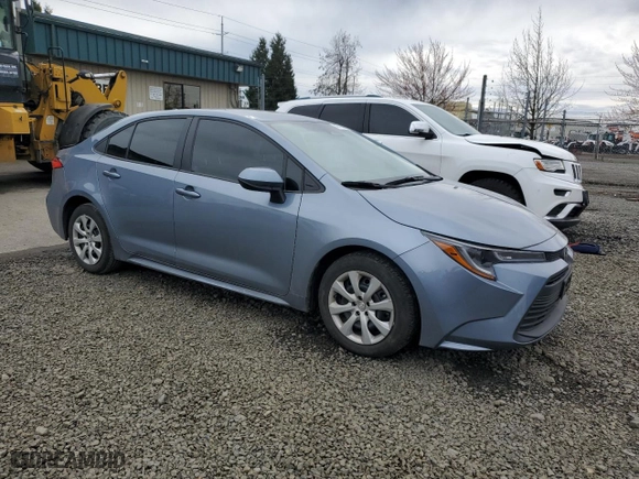 2023 Toyota Corolla LE with VIN 5YFB4MDE5PP036695, listed as a Copart auction lot 48414965 with 13,780 mi miles and Salvage Title. Bid and sale history available at carsss.com. Image 4.