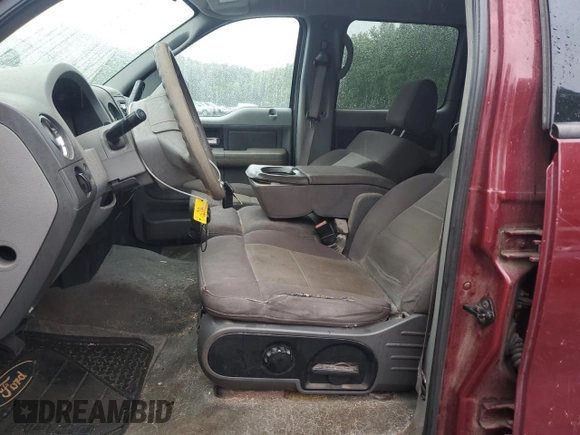 2004 Ford F-150 XLT with VIN 1FTRW14W54KC60057, listed as a Copart auction lot 61029425 with 247,911 mi miles and Clean title. Bid and sale history available at DreamBid. Image 7.