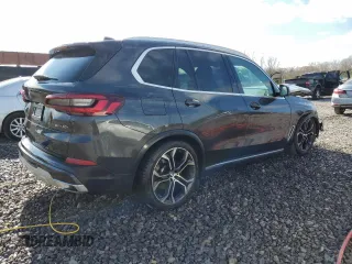 2023 BMW X5 sDrive40i with VIN 5UXCR4C0XP9P08573, listed as a Copart auction lot 85560524 with 67,939 mi miles and Salvage title. Bid and sale history available at DreamBid. Image 3.