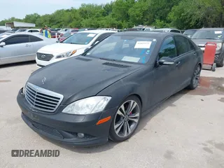 2008 Mercedes-Benz S 550 with VIN WDDNG71X88A214557, listed as a IAAI auction lot 42025575 with 181,083 mi miles and . Bid and sale history available at DreamBid. Image 17.
