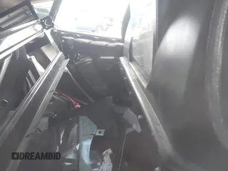 2013 Tesla Model S Performance с VIN 5YJSA1DP2DFP05411, выставлен на аукционе IAAI как лот 42705130 с пробегом Не указан миль и . История ставок и продаж доступна на DreamBid. Изображение 8.