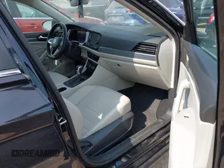 2022 Volkswagen Jetta SE with VIN 3VW7M7BU5NM011041, listed as a IAAI auction lot 42418167 with 71,415 mi miles and . Bid and sale history available at DreamBid. Image 5.
