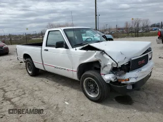 1992 GMC Sonoma with VIN 1GTCS14Z8N8505850, listed as a Copart auction lot 49582175 with 44,301 mi miles and Salvage Title. Bid and sale history available at carsss.com. Image 4.