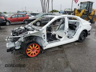 2020 Toyota Camry SE z VIN 4T1G11AK3LU923972, wystawiony jako Copart lot #79849263 z przebiegiem Nie podano mil oraz Nie do naprawy • Non repairable. Historia ofert i sprzedaży dostępna na DreamBid. Obrazek 1.