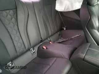 2020 BMW M8 z VIN WBSAE0C07LCD84777, wystawiony jako Copart lot #35876633 z przebiegiem Nie podano mil oraz . Historia ofert i sprzedaży dostępna na DreamBid. Obrazek 10.