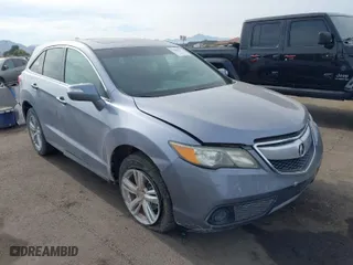 2013 Acura RDX with VIN 5J8TB3H31DL011909, listed as a IAAI auction lot 41006523 with 137,864 mi miles. Bid and sale history available at carsss.com. Image 1.