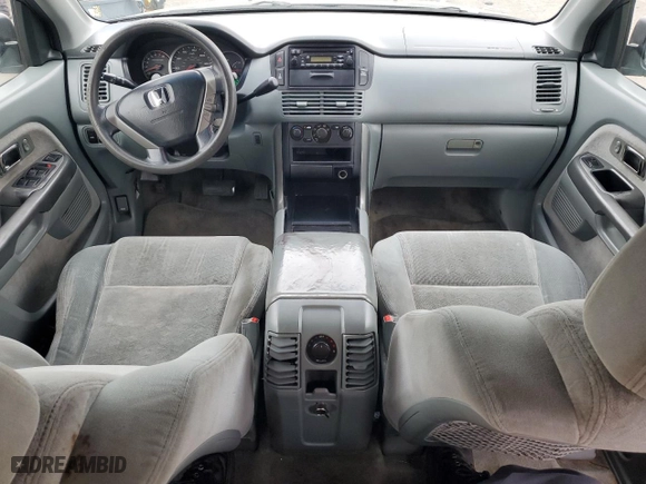 2005 Honda Pilot LX with VIN 2HKYF18125H505956, listed as a Copart auction lot 49728655 with 275,696 mi miles and Salvage Title. Bid and sale history available at carsss.com. Image 8.