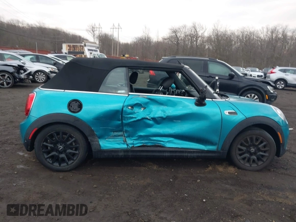 2019 MINI Convertible Cooper with VIN WMWWG5C52K3H08648, listed as a IAAI auction lot 41686314 with 40,728 mi miles and . Bid and sale history available at DreamBid. Image 13.