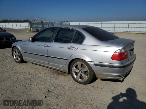2001 BMW 3 Series 330i with VIN WBAAV53451FJ71310, listed as a Copart auction lot 42214815 with 228,645 mi miles and Salvage Title. Bid and sale history available at carsss.com. Image 2.