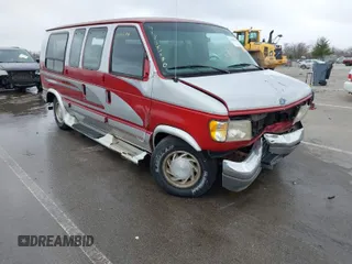 1996 Ford Econoline Cargo z VIN 1FDEE14H7THB09201, wystawiony jako IAAI lot #41835100 z przebiegiem 172 359 mil mil oraz . Historia ofert i sprzedaży dostępna na DreamBid. Obrazek 1.