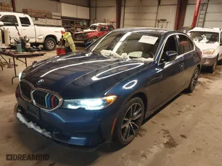 2020 BMW 3 Series 330i xDrive with VIN WBA5R7C01LFH45079, listed as a IAAI auction lot 41547337 with 67,621 mi miles. Bid and sale history available at carsss.com. Image 17.