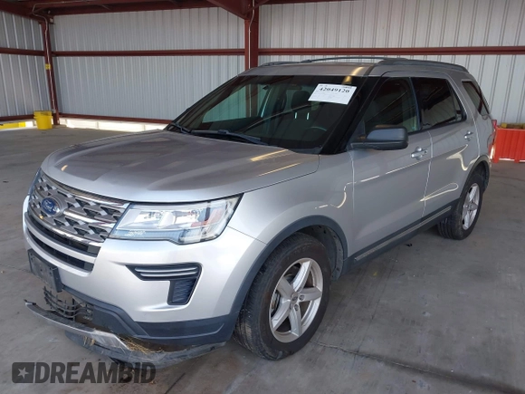 2018 Ford Explorer XLT with VIN 1FM5K7D82JGA19887, listed as a IAAI auction lot 42049120 with 105,748 mi miles and . Bid and sale history available at DreamBid. Image 2.