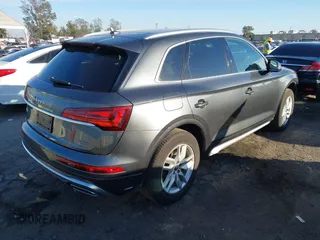 2023 Audi Q5 S line Premium with VIN WA1GAAFY7P2137461, listed as a IAAI auction lot 41621439 with 21,100 mi miles. Bid and sale history available at carsss.com. Image 4.