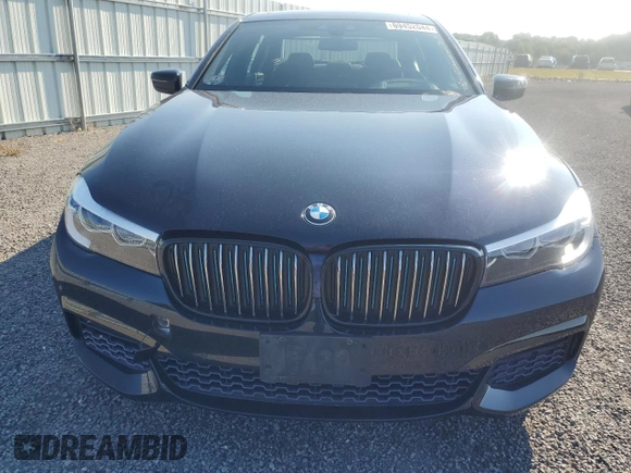 2018 BMW 7 Series 740e xDrive iPerformance with VIN WBA7J2C52JG938439, listed as a Copart auction lot 69452044 with 38,451 mi miles and Salvage Title. Bid and sale history available at carsss.com. Image 5.