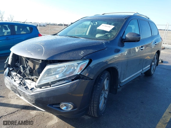 2014 Nissan Pathfinder S with VIN 5N1AR2MM9EC712348, listed as a IAAI auction lot 41481187 with 150,360 mi miles. Bid and sale history available at carsss.com. Image 2.