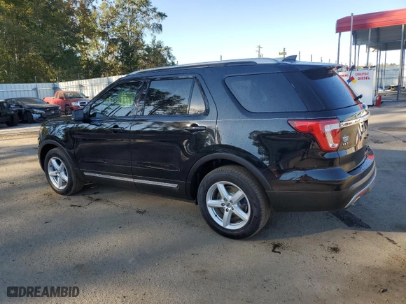 2016 Ford Explorer XLT with VIN 1FM5K8DH9GGC63339, listed as a Copart auction lot 76563044 with 133,752 mi miles and Salvage Title. Bid and sale history available at carsss.com. Image 2.
