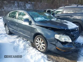 2010 Volkswagen Passat Komfort with VIN WVWJM7AN2AE069563, listed as a IAAI auction lot 41388342 with 132,694 mi miles and . Bid and sale history available at DreamBid. Image 1.
